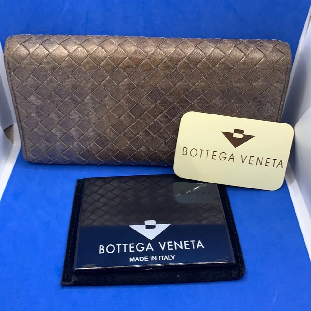 Gold 💜 Bottega Veneta Intrecciato‎ Continental leather Wallet